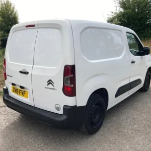 2019 Citroen Berlingo 1.6 BlueHDi 65-PS Panel Van Diesel Manual - Image 4