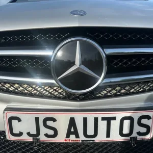 2013 Mercedes-Benz B-Class BLUEEFFICIENCY SPORT MPV Petrol Manual - Image 5