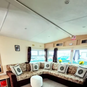 6-Berth Kensington Delta 38ft 2008 - Image 7