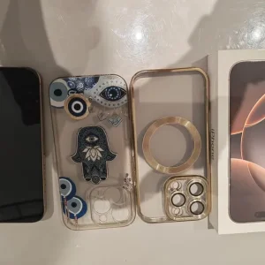 iPhone 16 Pro - Image 3