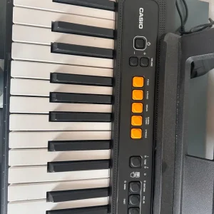 Casio CT-S100 Electric Keyboard MIDI Controller - Image 2