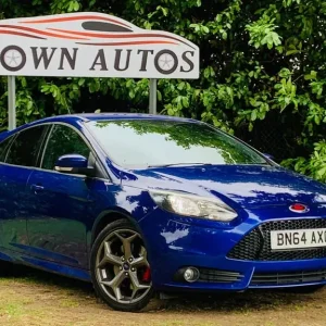 2014 Ford Focus 2.0T EcoBoost ST-2 Euro 5 5-door hatchback petrol manual - Image 5
