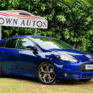2014 Ford Focus 2.0T EcoBoost ST-2 Euro 5 5-door hatchback petrol manual - Image 7