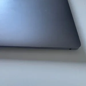 MacBook Air 2021 13inch - Image 4