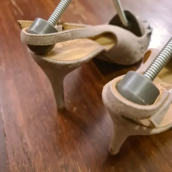Ladies heeled sling backs