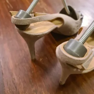 Ladies heeled sling backs