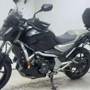 Honda NC750S 2017 30K miles serviced and MOT ready - Image 6