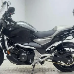 Honda NC750S 2017 30K miles serviced and MOT ready - Image 7