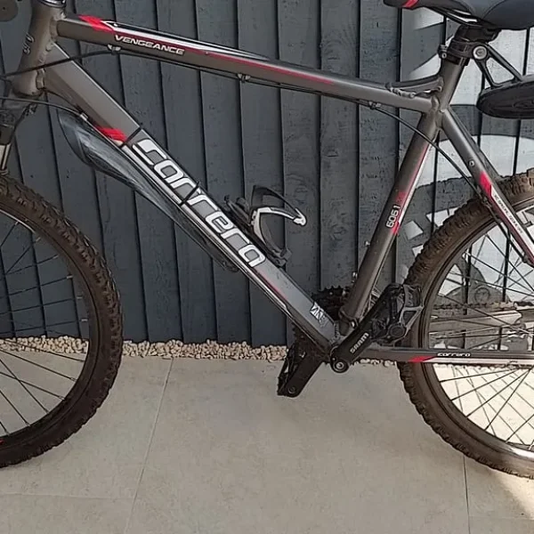 Carrera vengeance men's mountain bike