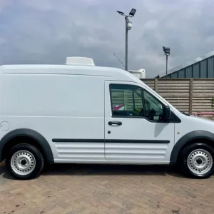 Ford Transit Connect T230 TDCI 89 LWB HIGH ROOF FRIDGE/FREEZZER VAN - Image 4