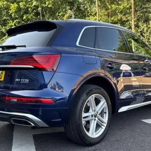 2023 Audi Q5 S Line 2.0 TFSI 45 S Tronic Quattro Estate - Image 6