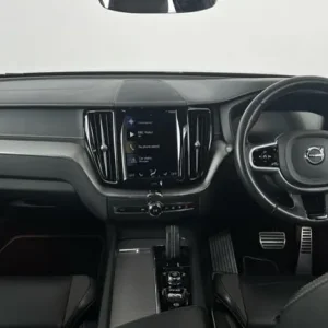 2021 Volvo XC60 B5 Mild Hybrid R-Design PRO Estate - Image 5