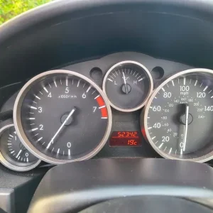Mazda MX-5 Convertible 2012
