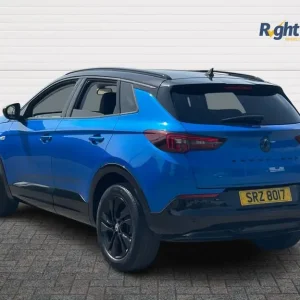 2022 Vauxhall Grandland 1.2 Turbo GS Line 5-door hatchback petrol manual - Image 3