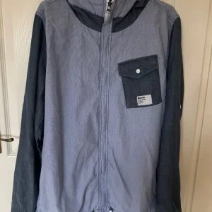 Men’s Bench zip up shirt/jacket - Image 2