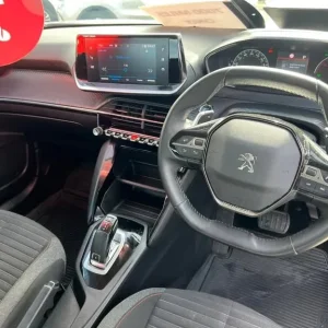 2021 Peugeot 2008 1.2 PureTech 130 Active Premium 5-door hatchback - Image 6