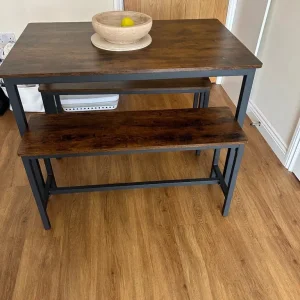 Vasagle dining table