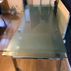 Extended glass table - Image 2
