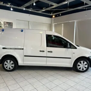 Volkswagen Caddy 1.6 TDI C20 Startline 2015 - Image 3
