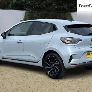 2024 Renault Clio 1.6 E-TECH full hybrid 145 Esprit Alpine 5-door auto hatchback - Image 2