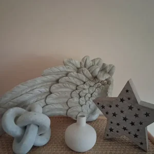 Ornament bundle with angel wing