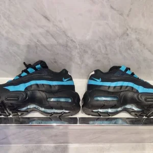 Kids 13.5 Nike Air Max 95 - Image 7