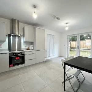 3-bedroom detached home in Glencollyer Street - Image 3