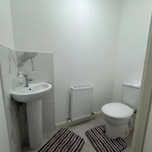 3-bedroom detached home in Glencollyer Street - Image 8