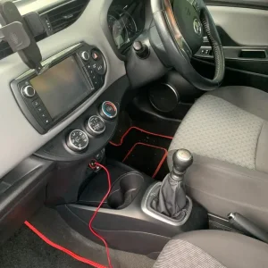 Toyota Yaris Hatchback 2015 Manual 5-door - Image 7