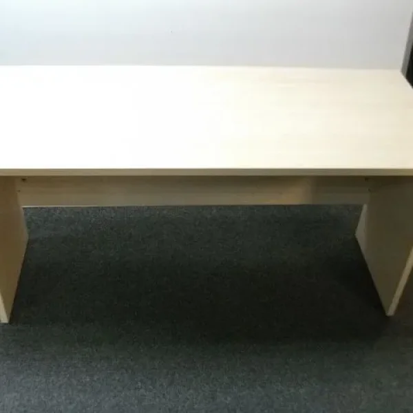 Desk (73x140x60cm)