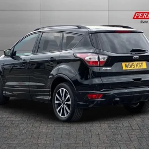 2019 Ford Kuga 1.5 TDCi ST-Line 5-door hatchback diesel manual - Image 2