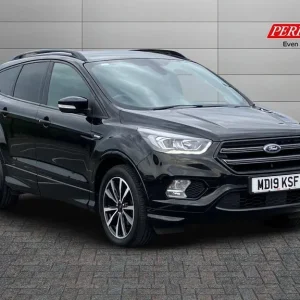 2019 Ford Kuga 1.5 TDCi ST-Line 5-door hatchback diesel manual