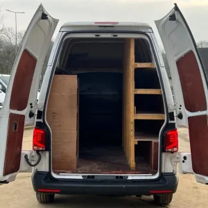 2020 Volkswagen Transporter 2.0 TDI Panel Van - Image 4