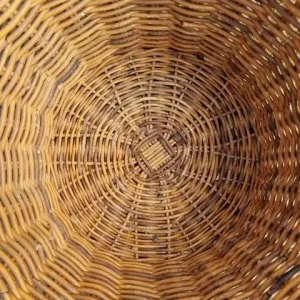 LOG BASKET, VERY LARGE WICKER - Image 4