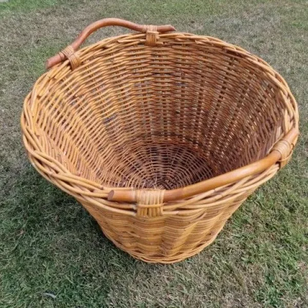 LOG BASKET, VERY LARGE WICKER