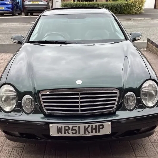 2001 Mercedes-Benz CLK Coupe, 2-door, automatic, 3199cc
