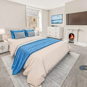 2 bedroom house in Shepherd Street, Devon, England (2 bed) - Image 3