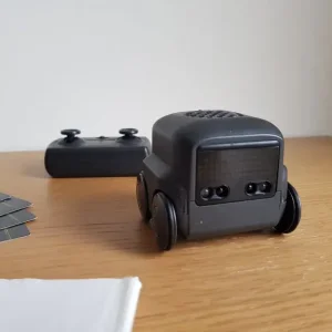 Boxer Interactive Robot + play cards and remote - Image 3