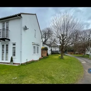 3 bedroom fully furnished semi-detached house in Heswall, Wirral