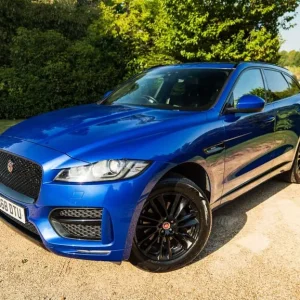 2018 Jaguar F-Pace R-Sport AWD Diesel SUV - Image 4