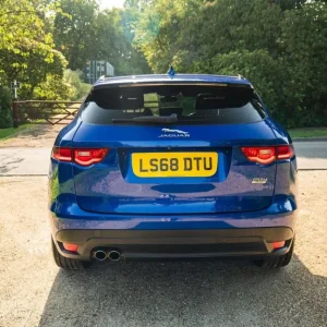 2018 Jaguar F-Pace R-Sport AWD Diesel SUV - Image 6