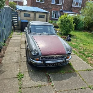 1971 MG B GT - Image 2