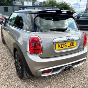 MINI HATCH 2.0 Cooper S Auto Euro 6 2016 - Image 8