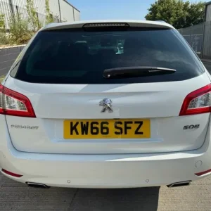 2017 Peugeot 308 1.6 BlueHDi GT Line Hatchback - Image 7