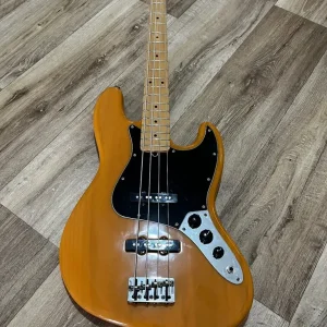 Fender USA Jazz Bass 2005 Butterscotch Blonde - Image 2