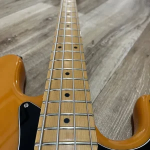 Fender USA Jazz Bass 2005 Butterscotch Blonde - Image 3