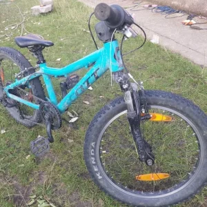 Kids Scott mountain bike - Image 2