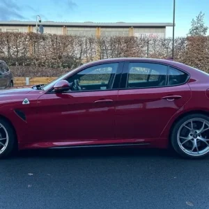 2017 Alfa Romeo Giulia Quadrifoglio 2.9 V6 Bi-Turbo - Image 6