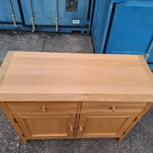 Oak sideboard - Image 2