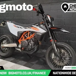2020 KTM 690 SMC R Orange